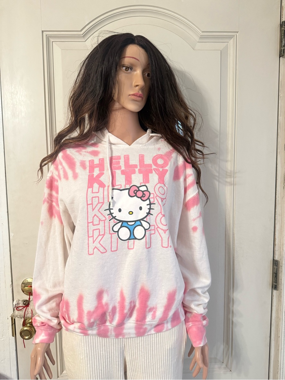 Women’s Hello Kitty White and Pink Tie-Dye Hoodie Sweater size medium